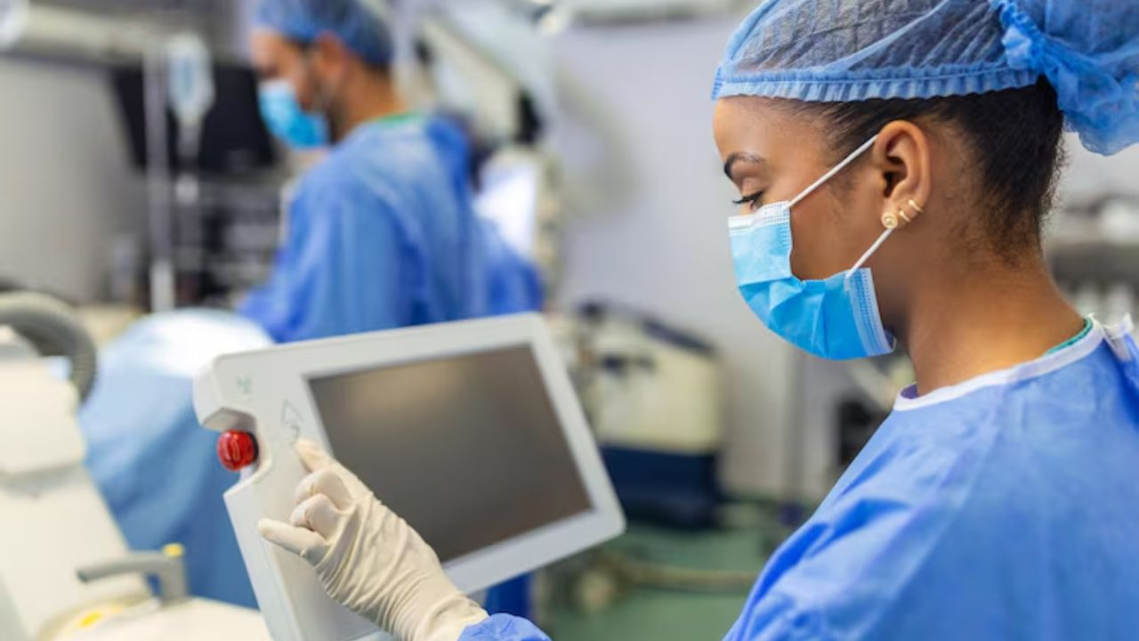 How to clean medical devices properly